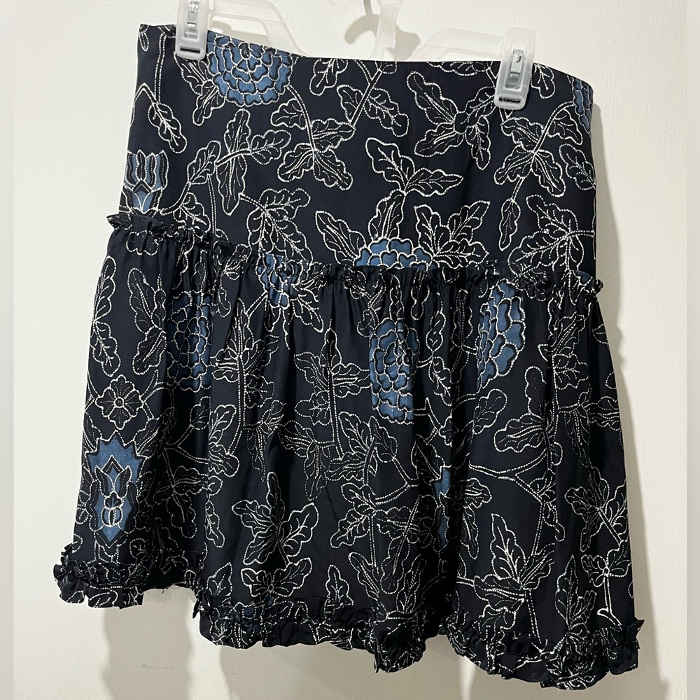 Charlotte Brody New York Ruffle Floral Mini Skirt 100% Silk SIze 8 Blue